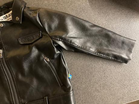 Koženkova bunda svedskej znacky the brand, 80