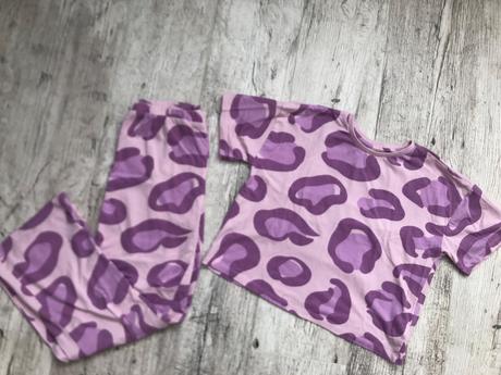 Pyzamo vel 146, sinsay,146