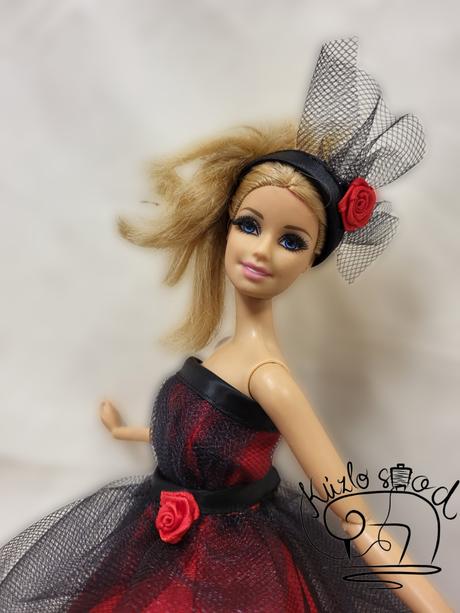 Barbie čierno- červené šaty, 