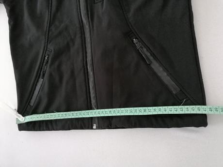 Softhellová bunda, 140