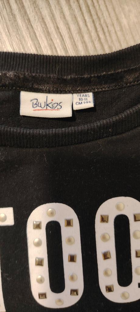 Predĺžená mikina, 146