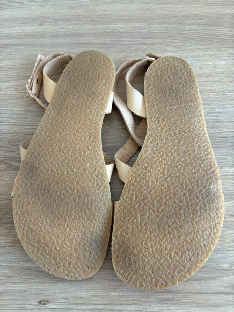 Shapen barefoot sandálky calla natural, 37