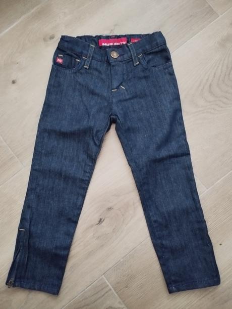 Rifle, miss sixty,104