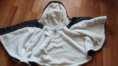 Pelerína, carter's,86