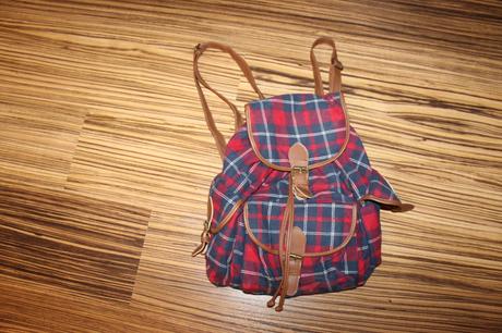 Károvaný ruksak f&f, 