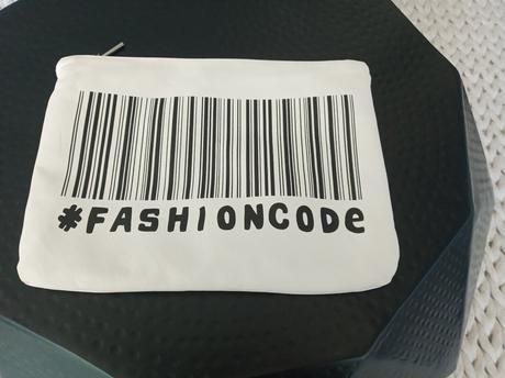 Listova kabelka, zara