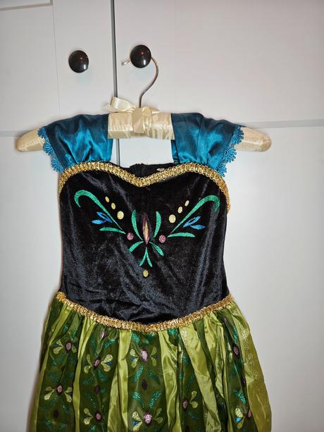 Anna-frozen kostým, 