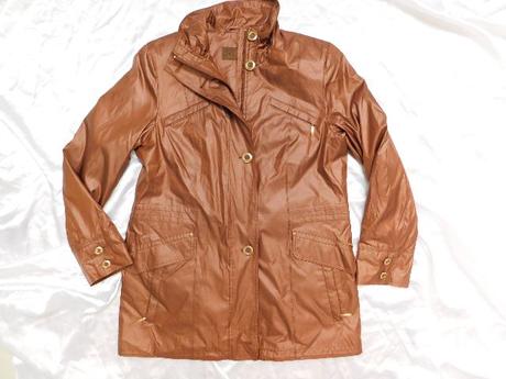 Luxusna pekna vetrovka/bunda, 38 / 40