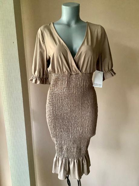 Krásne šaty chiara forthi/b1, 38