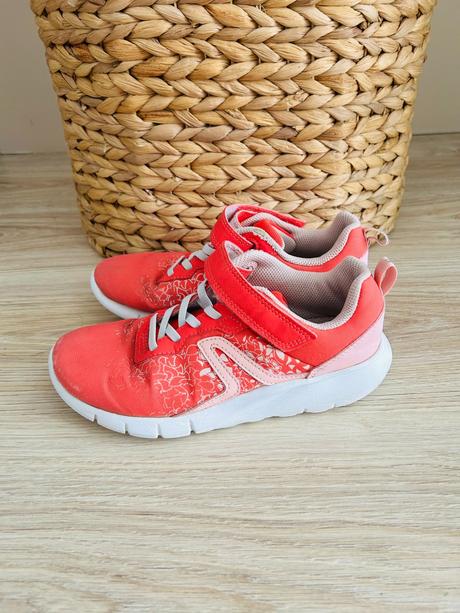 Športové tenisky značky decathlon, decathlon,35