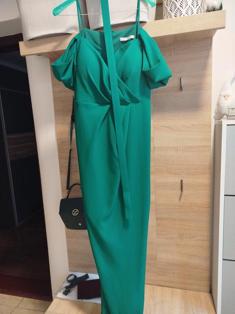 Spoločenské šaty, l