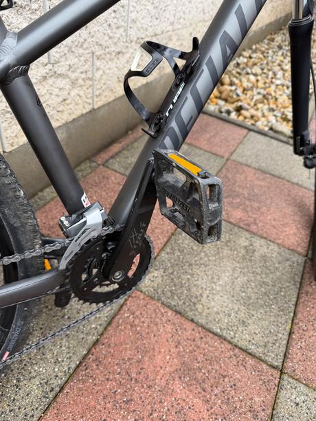 Bicykel, specialized,28