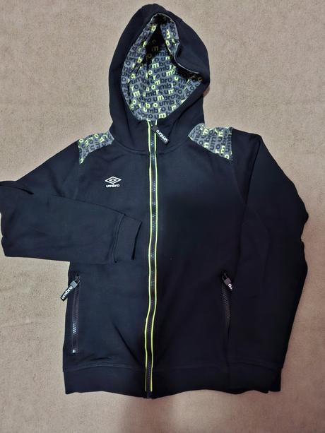 Balík oblečenia, 140–152