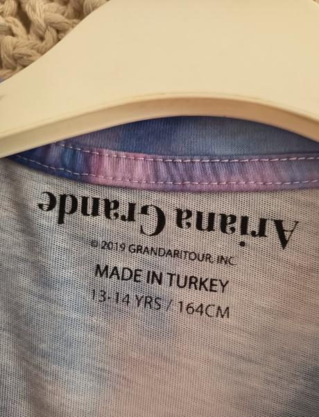 Crop top ariana grande, 164