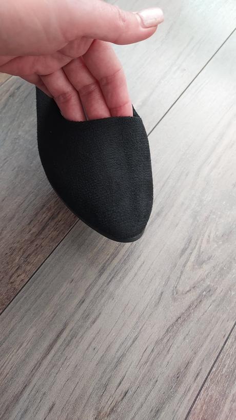 Elegantne balerinky, 38