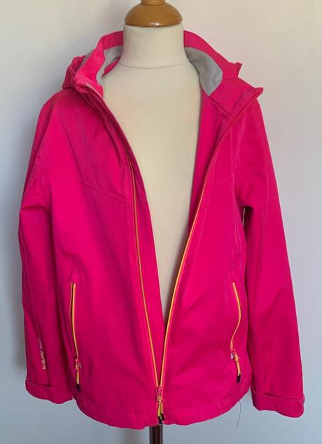 Graffiti vetrovka s kapucňou, 140