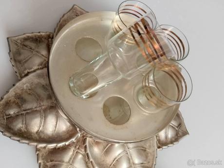 Dóza hruška,jablko poháriky, 