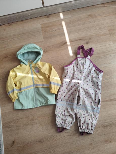 Súprava do dažďa, lupilu,86