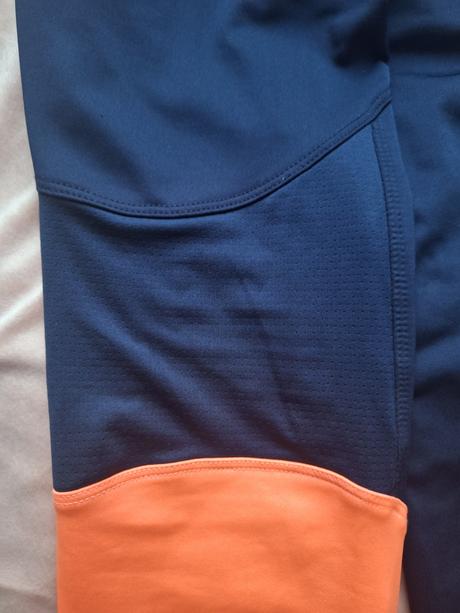 Bežecké nohavice, 152