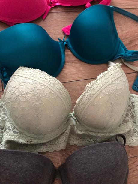 Mix podprseniek, 80b