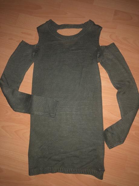 Pulover s odhalenymi ramenami, mohito,s