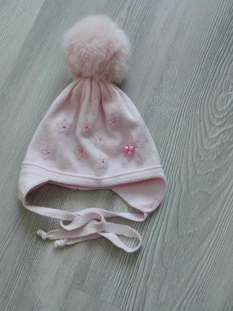 Čiapka prechodná, 74