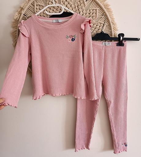 Rebrovaná súprava, primark,128