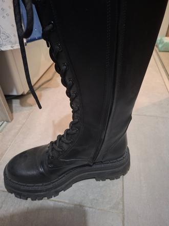 Vysoké topánky, zara,39