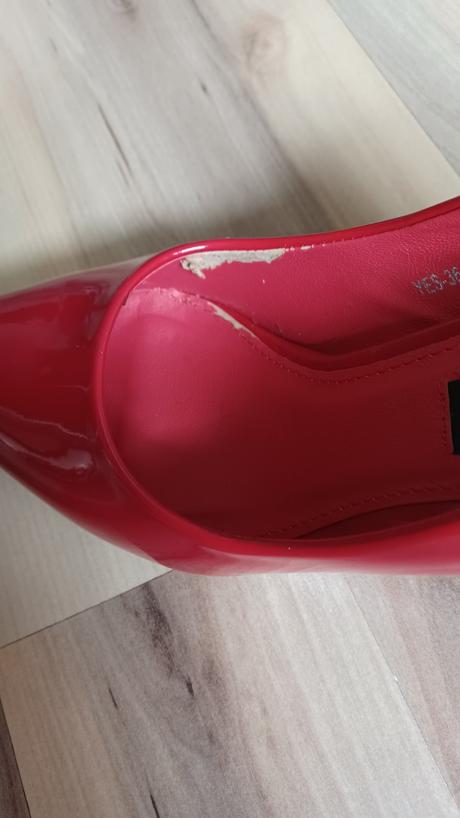 Červené lakované lodičky, 36