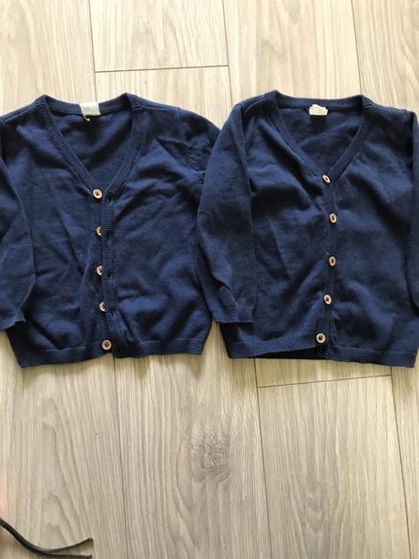 Svetríky na gombíky, 92