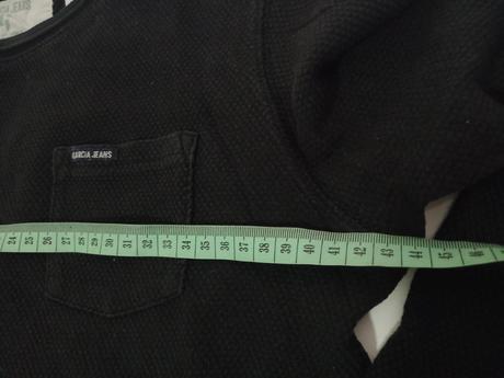 Tenký pulóver, 146