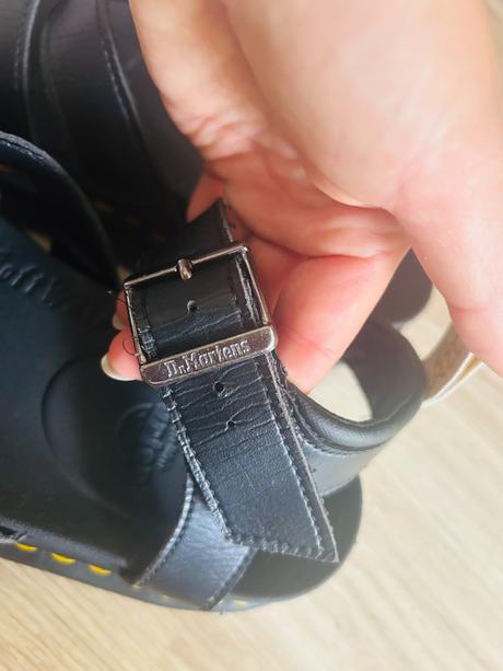 Luxusné sandále značky dr. martens, pc 140 eur, 38