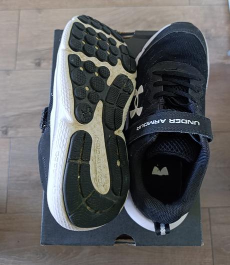 Tenisky underurmour, under armour,34