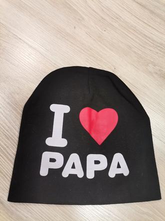 Uni čierna čiapka i love papa,