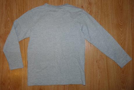 Sivé tričko, 146
