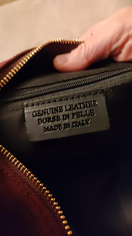 Dámska kožená kabelka, 