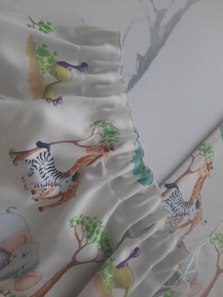 Závesy zatemnovacie, 