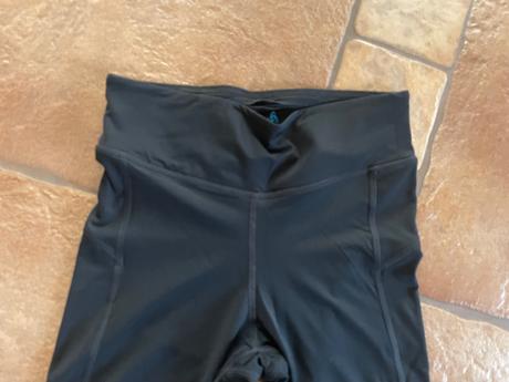 Čierne trictvrtove leginy odlo, xs