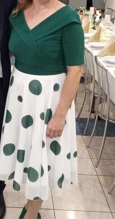 Spoločenské šaty, l