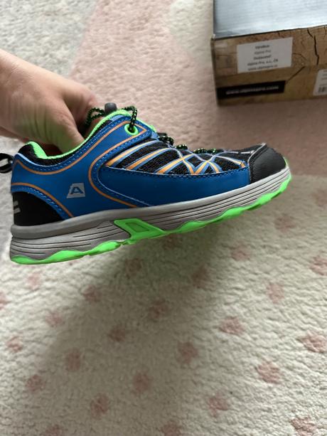 Prechodne turistické tenisky, alpine pro,29