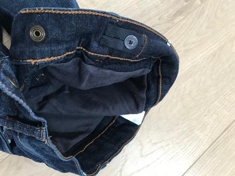 Podšité rifle, baby club,92