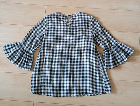 Kockovaná blúzka, 140