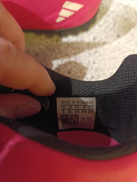 Turfy, adidas,35