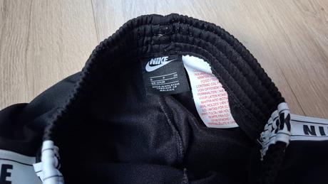 Detské tepláky, nike,128
