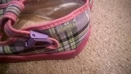 Papucky, kornecki,22