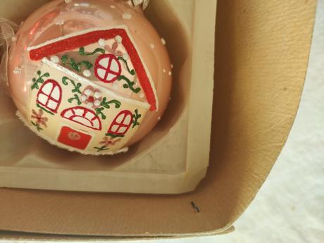 Ručné maľované sklenené gule,