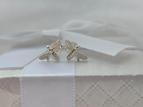 Strieborné náušnice včielky, 