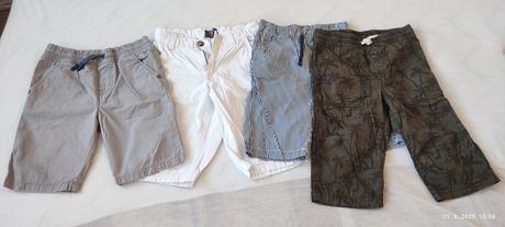 Balik chlapcenskeho oblecenia 122, 122–134