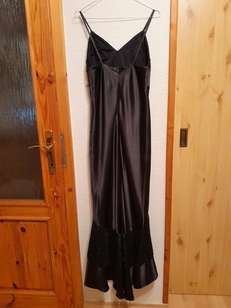 Dlhé plesové šaty, m