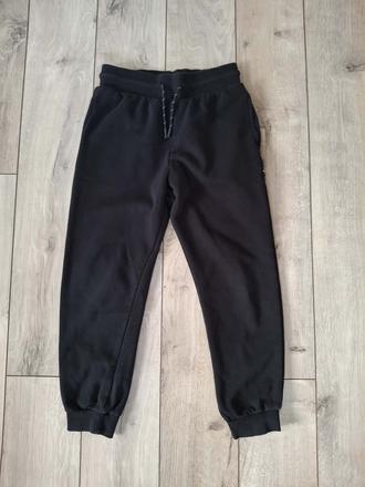 Tepláky f&f velkost 140, f&f,140